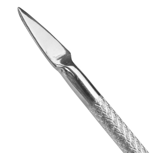 Profesjonalne dłutko do manicure i pedicure Nr 18