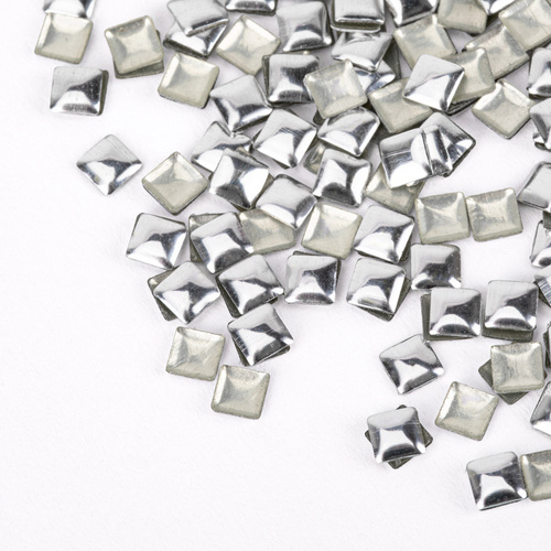 ShinePins gładkie ćwieki błyskotki ozdoby do paznokci kwadratowe large NTN Premium Nr 2 5g