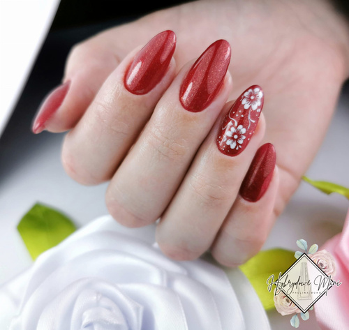 5+1gratis Lakier hybrydowy MollyLac Hearts & Kisses Dazzling Kisses 10g Nr 197