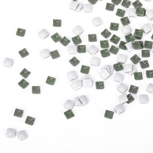 ShinePins gładkie ćwieki błyskotki ozdoby do paznokci kwadratowe mini NTN Premium Nr 11 5g