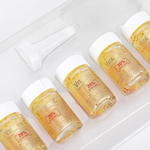 Witaminowy koncentrat rozjaśniający Farmona Vitamin C 20% elixir shot 25 ml