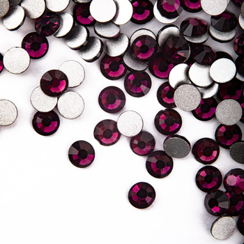 Cyrkonie do paznokci szklane SS10 Ametyst ok.50 szt.