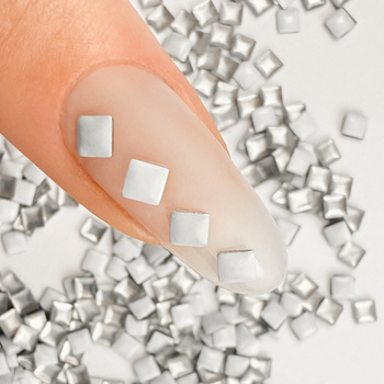 ShinePins gładkie ćwieki błyskotki ozdoby do paznokci kwadratowe large NTN Premium Nr 1 5g