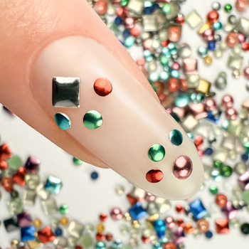 ShinePins gładkie ćwieki błyskotki ozdoby do paznokci mix NTN Premium 5g
