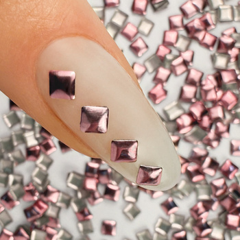 ShinePins gładkie ćwieki błyskotki ozdoby do paznokci kwadratowe large NTN Premium Nr 5 5g