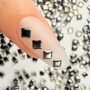 ShinePins gładkie ćwieki błyskotki ozdoby do paznokci kwadratowe large NTN Premium Nr 14 5g